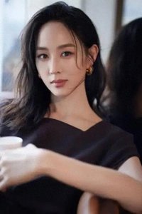 ​张钧甯：自律与才华并存的演艺女神