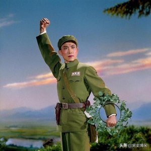 ​现代京剧经典之《奇袭白虎团》