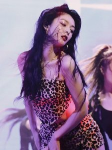 ​傅菁的封神美图，这么飒的傅菁宝贝谁不爱！粉了粉了