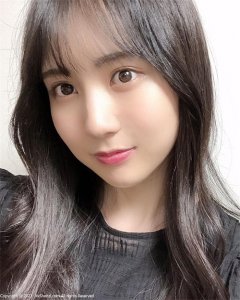 ​贺喜遥香，乃团次世代王牌，走透明系路线的美少女