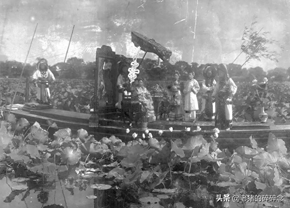 难得的一组慈禧“老佛爷”的真容照，图五是其cosplay照