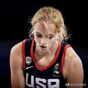 ​颜值超高的美国篮球天使海莉，简直就是真人版赤木晴子