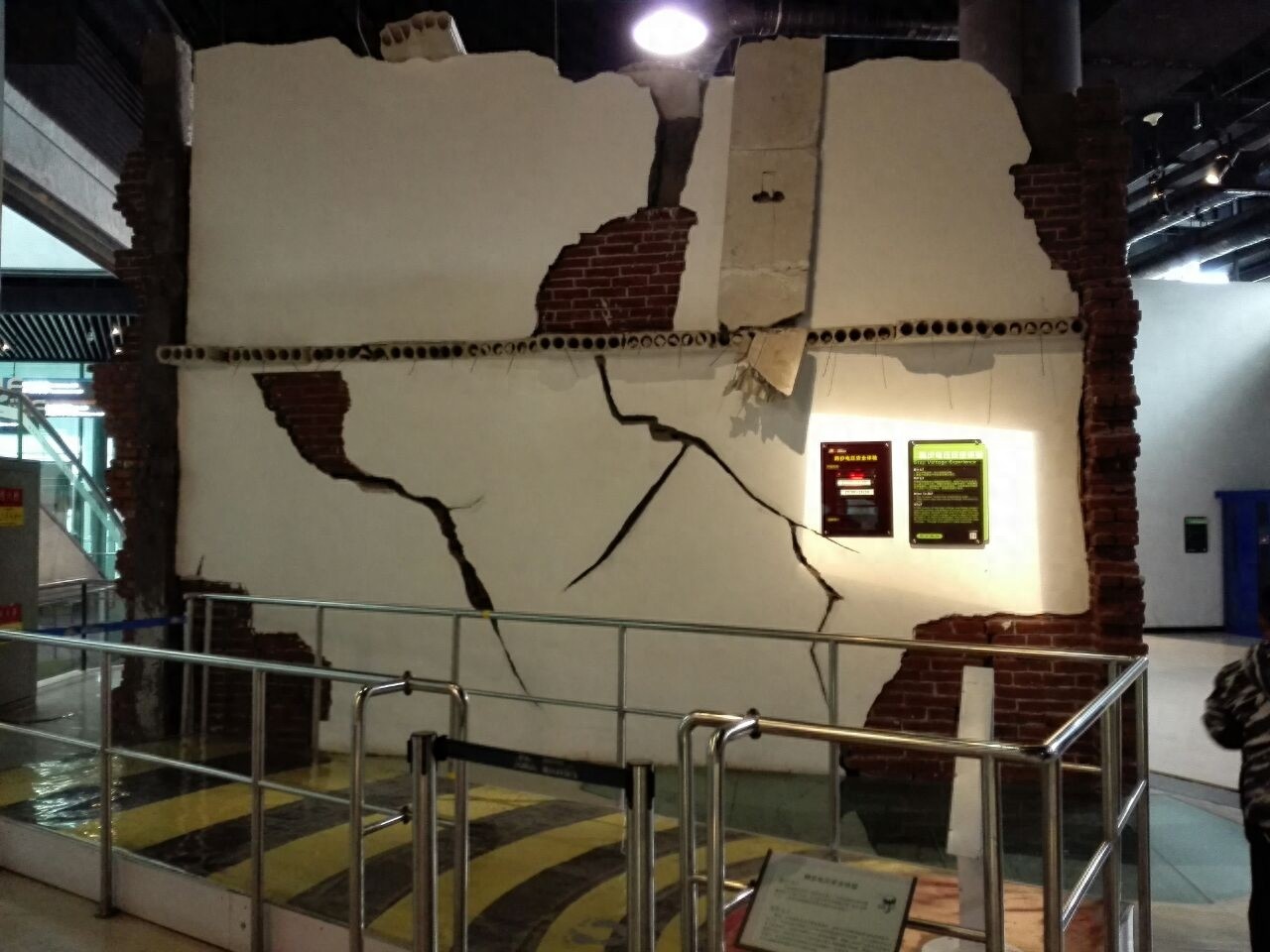 重庆小朋友最爱去的展厅，重庆科技馆