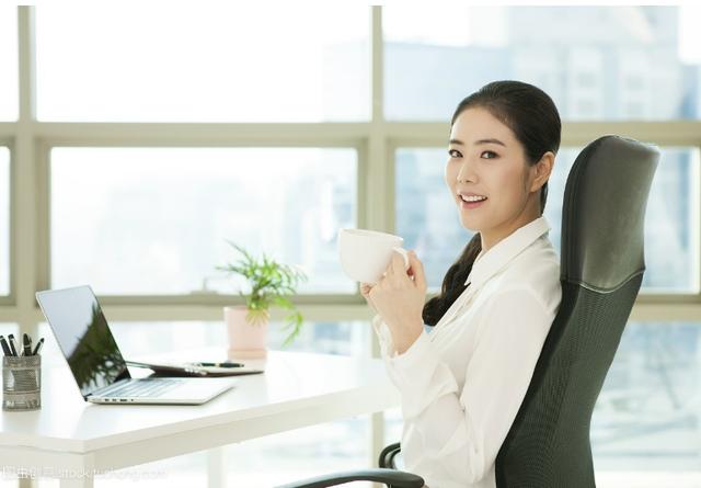 有哪些适合上班轻松做的兼职（职场新人们这5种）(2)