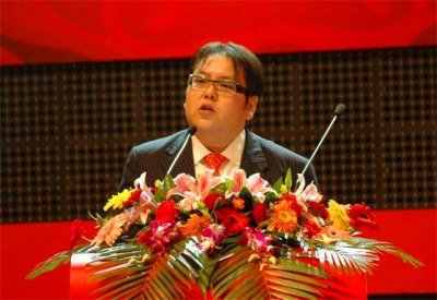 ​22岁继承百亿家产，5000万娶车晓，山西前首富李兆会，现状如何？