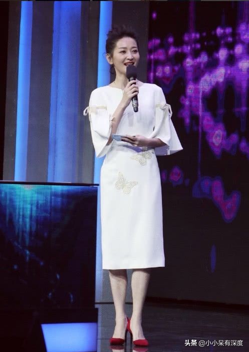 央视财经一姐谢颖颖近照，她的老公到底是谁？40岁生下女儿很幸福