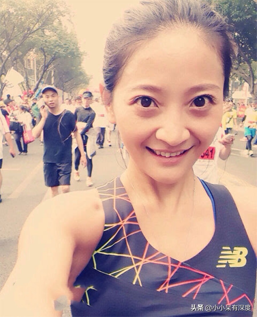 央视财经一姐谢颖颖近照，她的老公到底是谁？40岁生下女儿很幸福