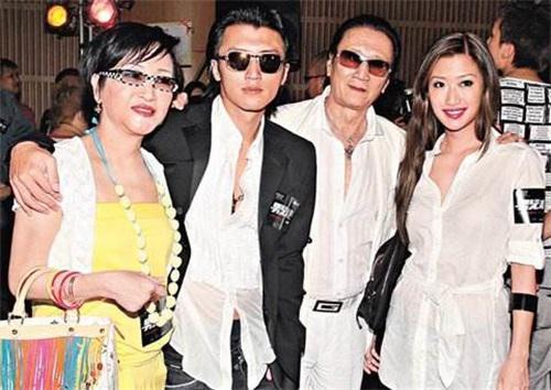 谢婷婷生女引热议，港媒爆料谢霆锋兄妹冷战断联数月！