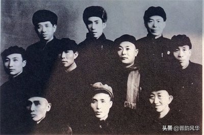 ​老文艺家洛林同志的艺术生涯