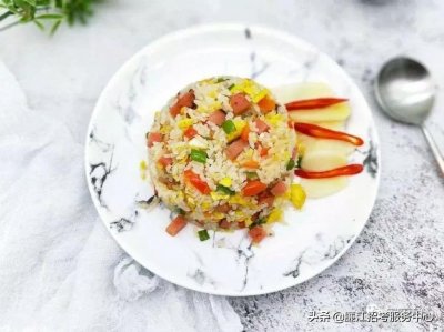 ​火腿肠的10种家常做法，不要总是生吃了