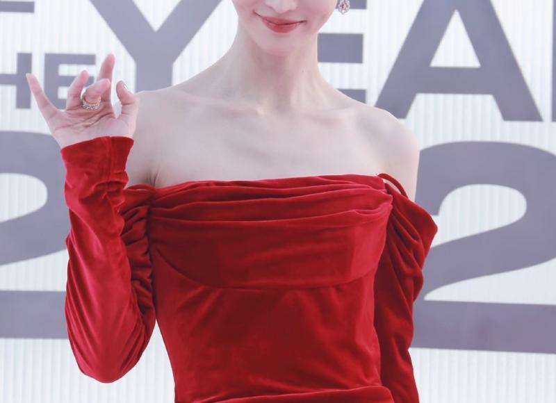 暗恋一个人的8种表现 暗恋一个人的十大表现