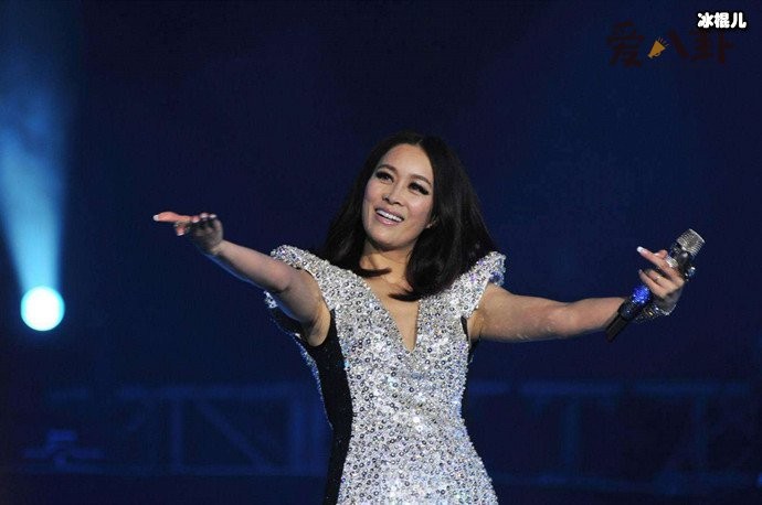 那英害田震事件?