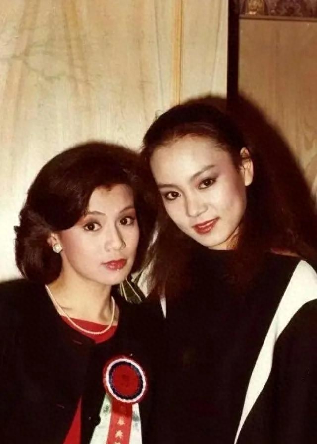 “泪眼皇后”刘雪华个人资料,果然爱哭的人命运总是不济。