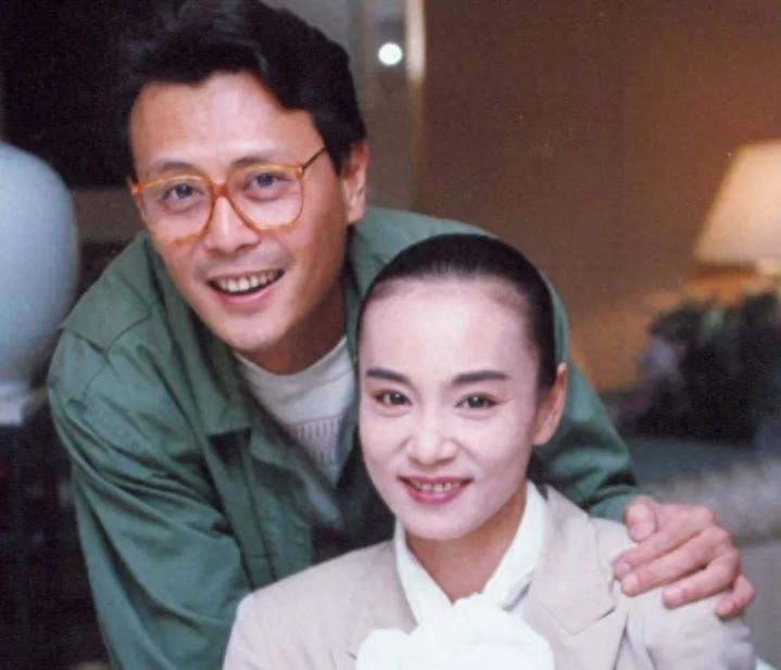 “泪眼皇后”刘雪华个人资料,果然爱哭的人命运总是不济。