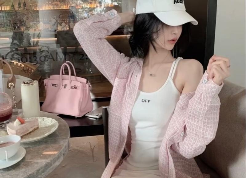 两个人关系再好,这些忙也不能帮,否则就得不偿失了 两个人关系再好,这些忙也不能帮,否则就得不偿失了