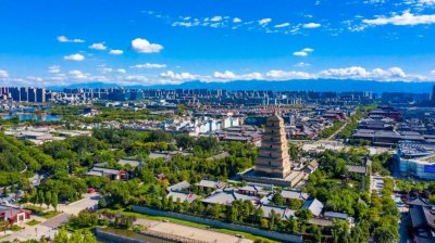 ​“链”起影视产业，曲江新区高质量发展“加速跑”