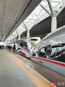 ​荆州站新建北站房今晨开门迎客，与南站房互联互通