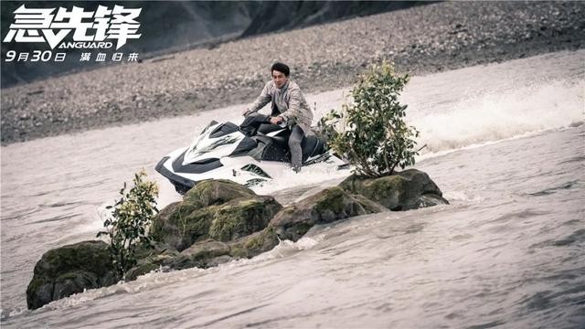 史上最强国庆档总票房已超50亿(首日预售票房同比提前7天破亿)(16)